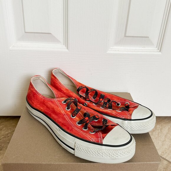 Vintage 2001 Converse All Star Low Top Mens 7 Womens 9 RARE Orange Tie Dye Retro - Picture 1 of 9